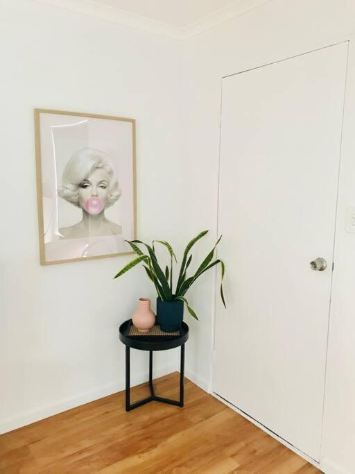 The Blush House Apartment Hobart Luaran gambar